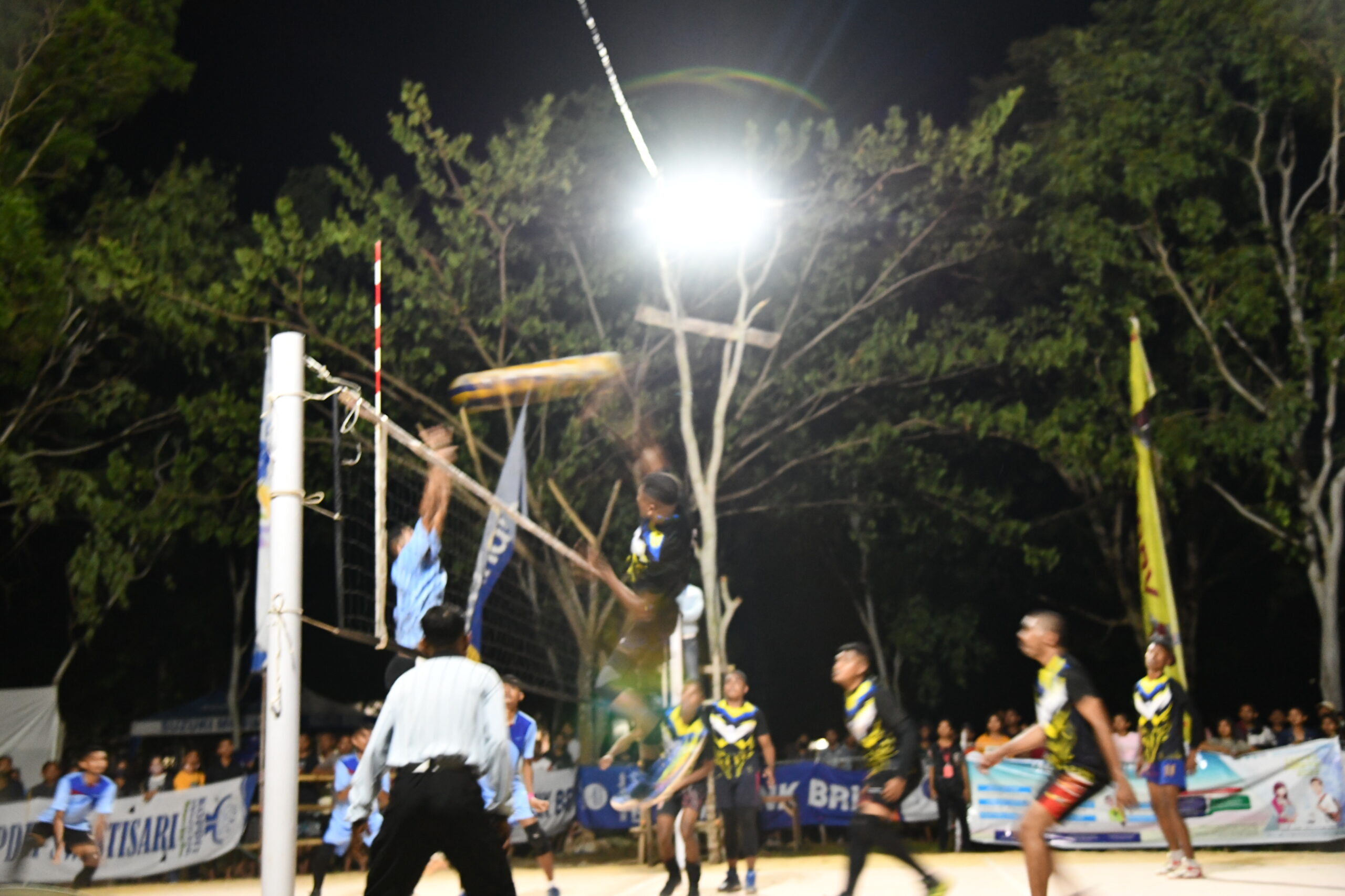 UNIMOR Gelar Liga Voli 2022