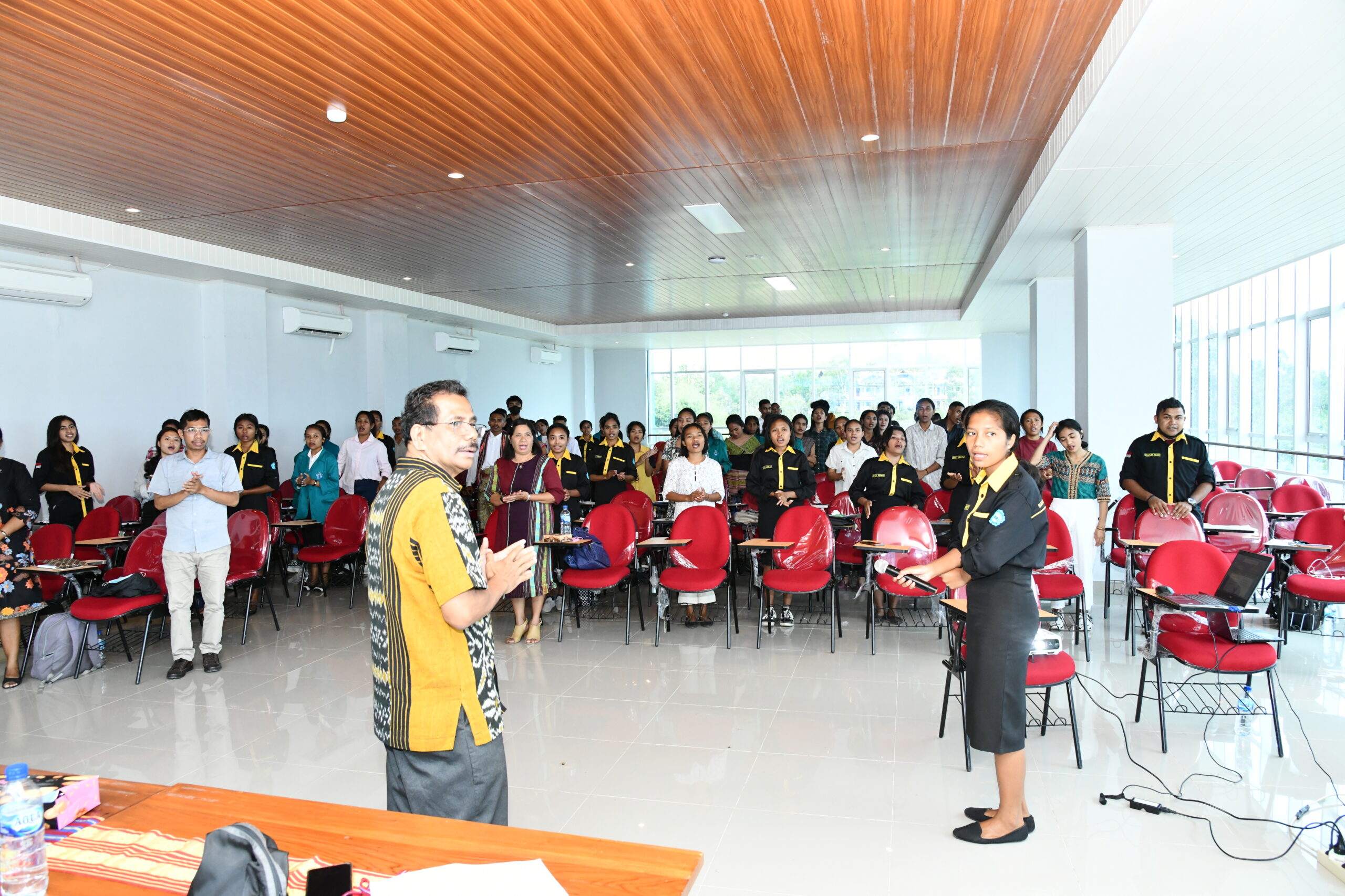 Seminar Nasional Program Studi Pendidikan Bahasa dan Sastra Indonesia Tahun 2022