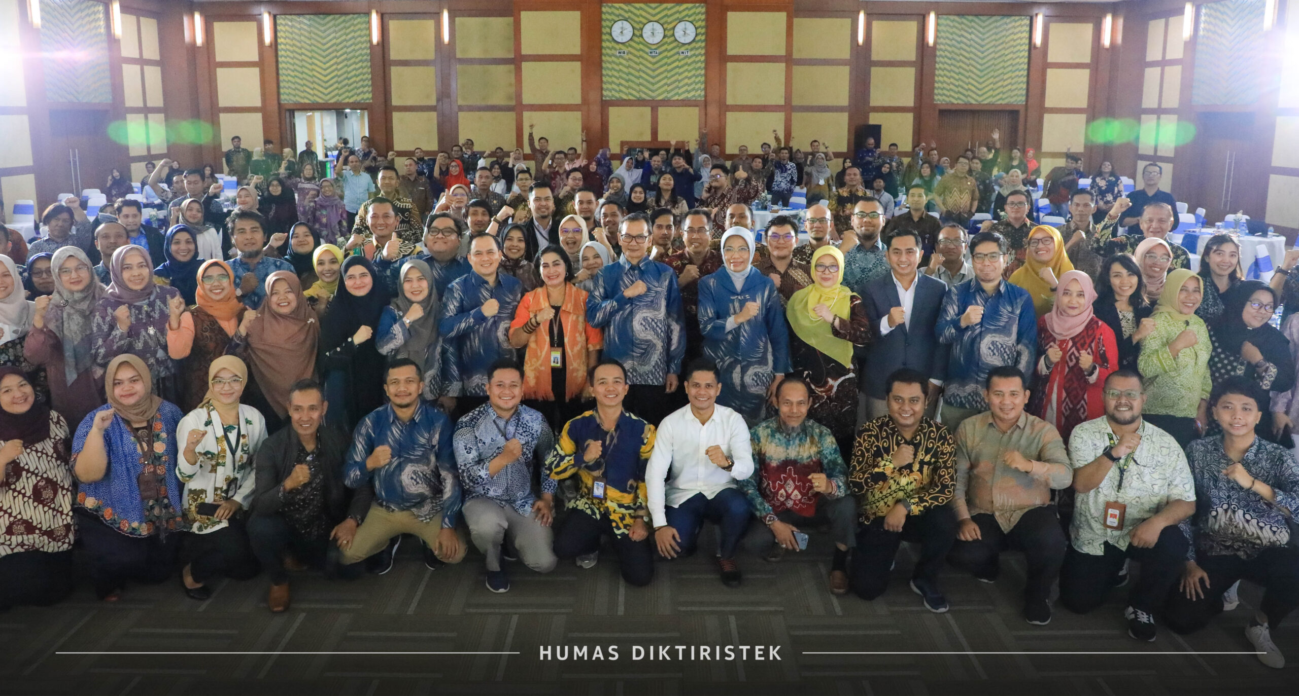 BERSINERGI MEMBANGUN PENDIDIKAN TINGGI