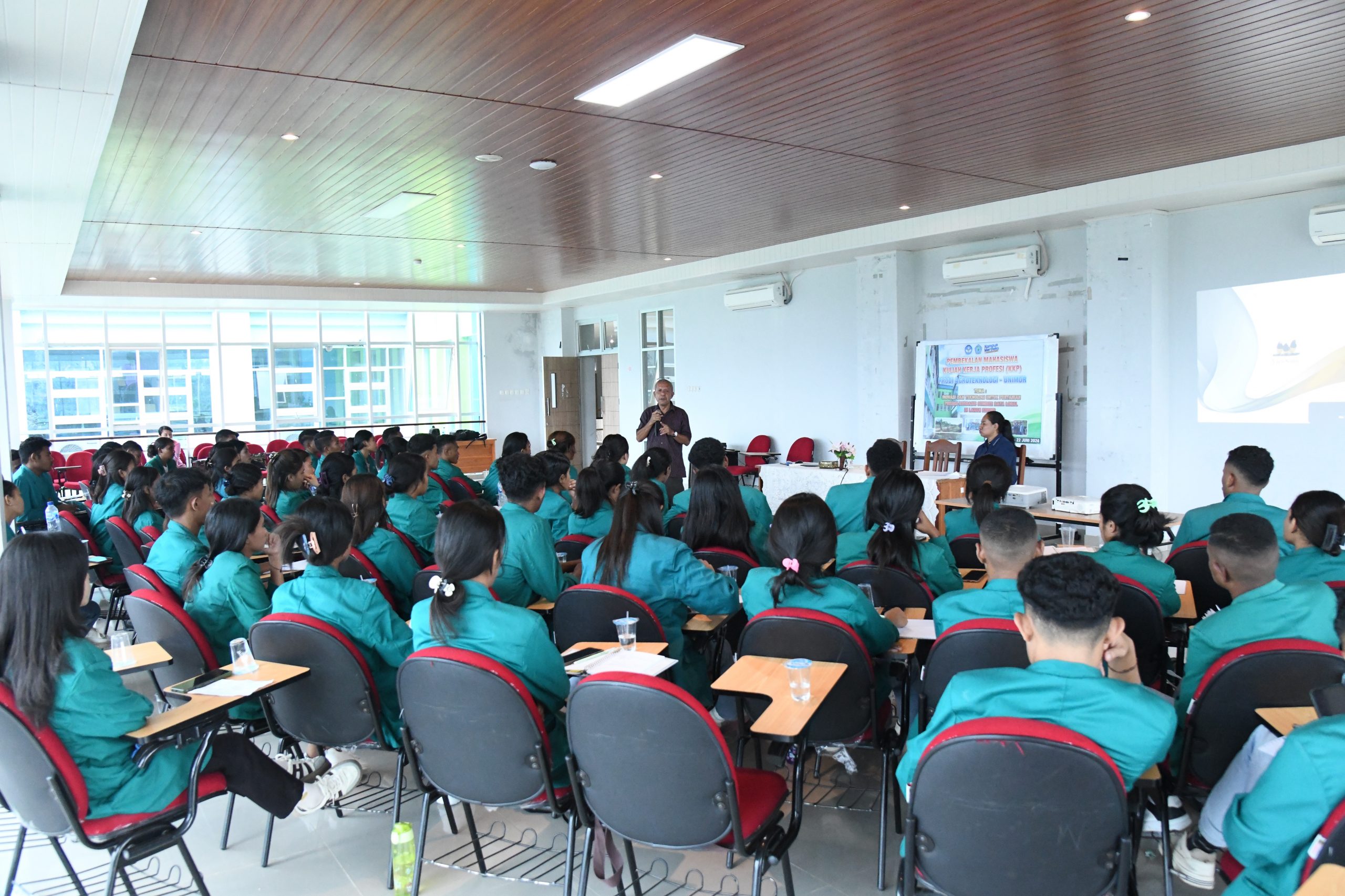 “Universitas Timor – Membangun Masa Depan, Menginspirasi Generasi!”