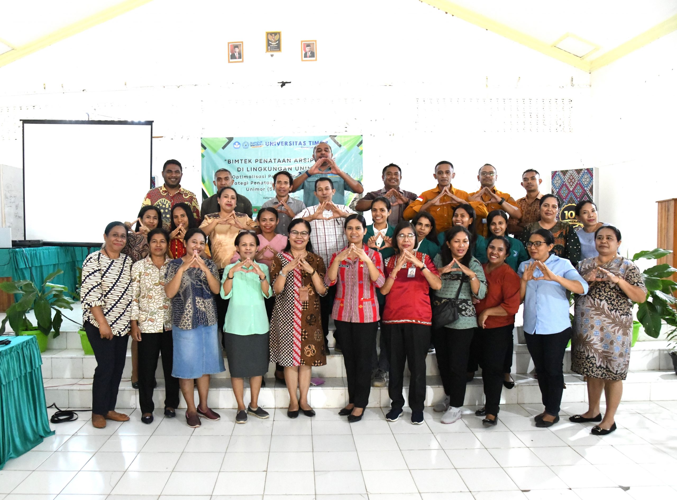 Optimalisasi Peran Kearsipan Melalui Strategi Penataan Kearsipan Terpadu di UNIMOR (SePaKaT-Unimor)