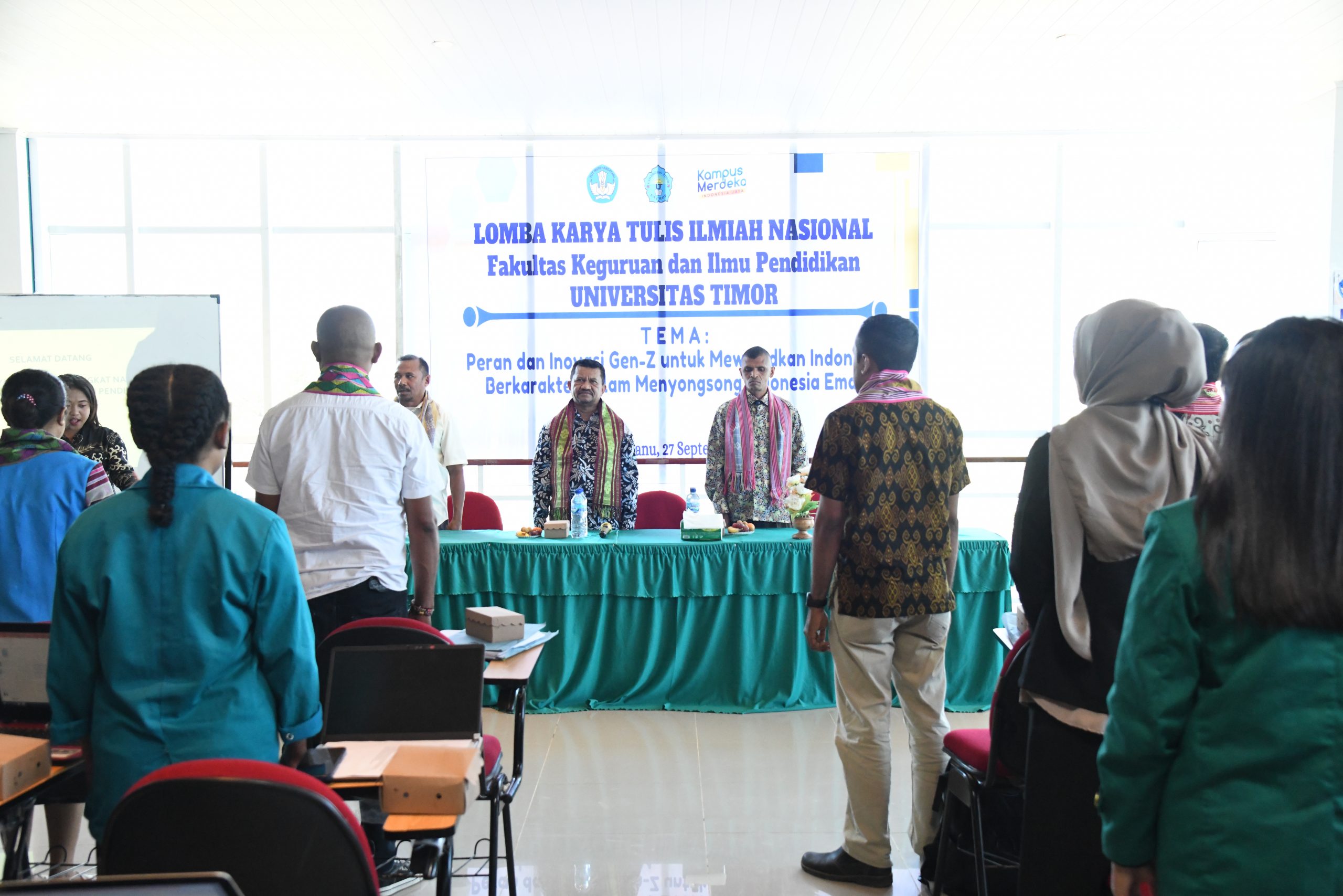 Usung Tema “Peran Dan Inovasi Gen-Z Untuk Mewujudkan Indonesia Berkarakter Dalam Menyongsong Indonesia Emas”, FKIP Unimor Sukses  Selenggarakan LKTI Tingkat Nasional