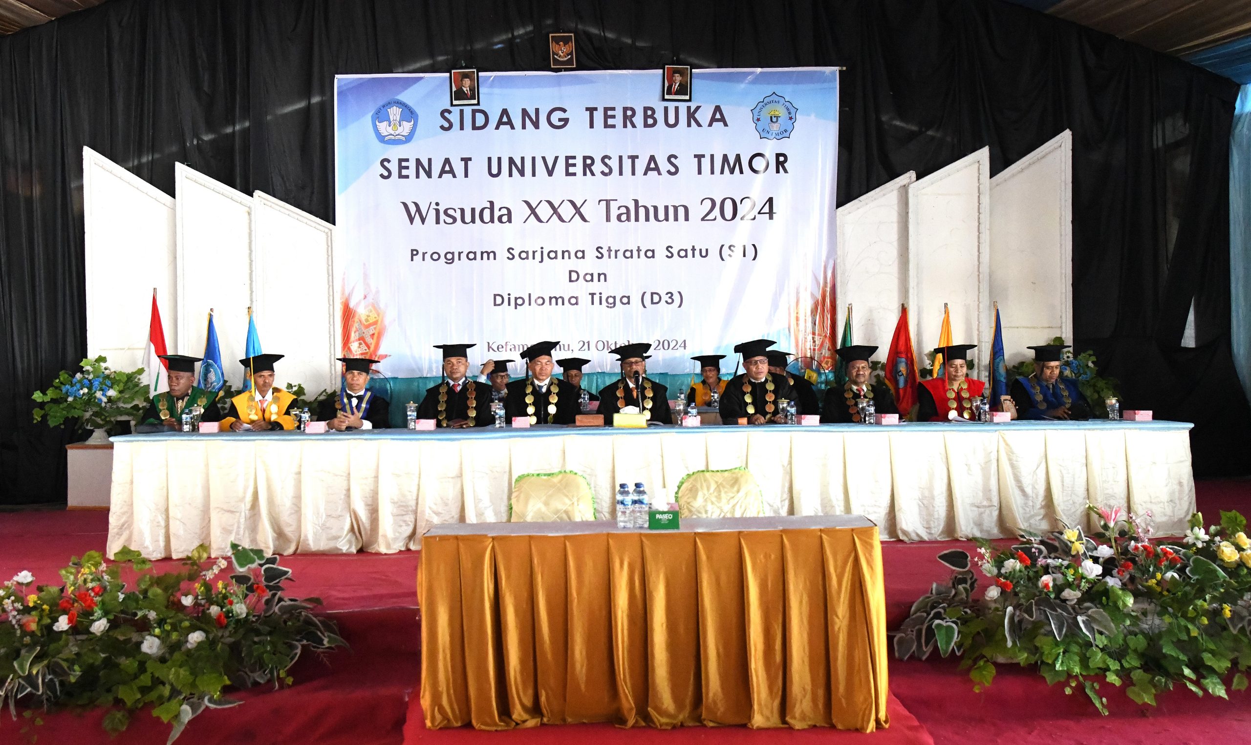 Penuh Nuansa Haru Dan Bahagia, Unimor Gelar Wisuda Ke-30
