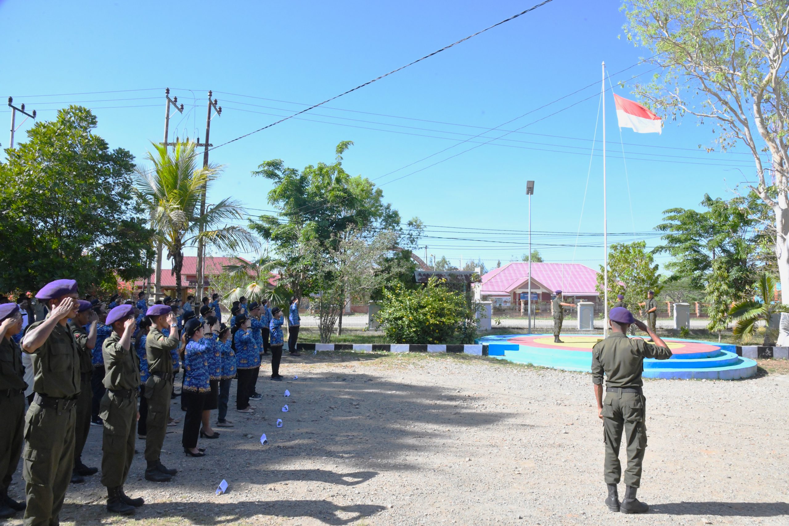 PERINGATI HARI PAHLAWAN TAHUN 2024, UNIMOR GELAR UPACARA BENDERA